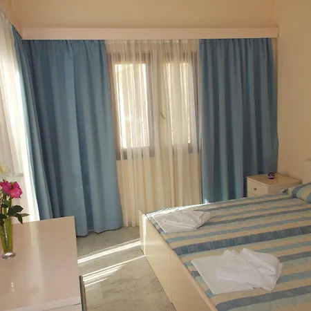 Katerini 3* Платанес